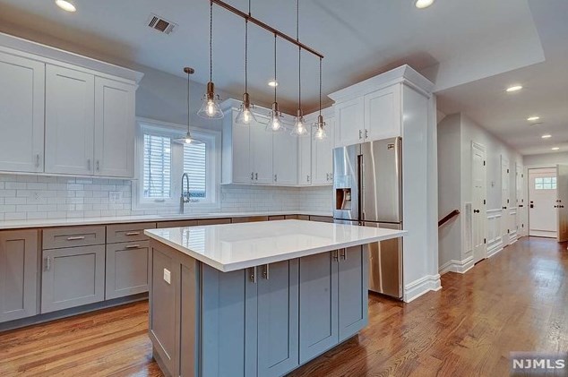 38 Forest St, Montclair, NJ 07042-3501