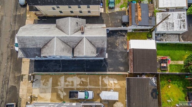 130 Tappan St, Kearny, NJ 07032