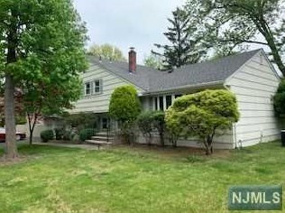 76 Prescott St, Demarest NJ  07627-1420 exterior