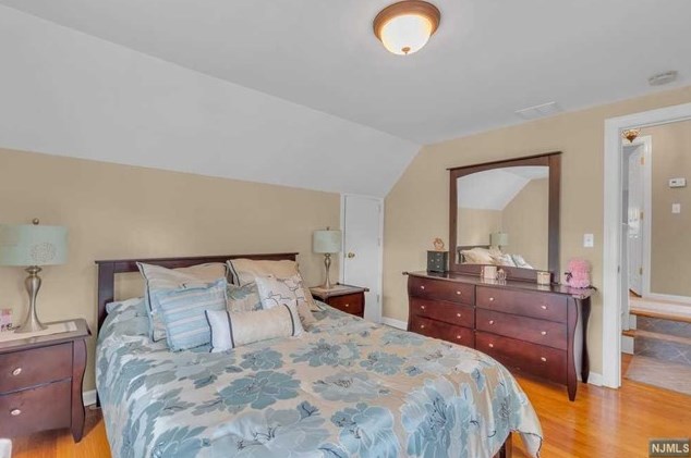 47 Kingston Ave, Paterson NJ 07506-1204 exterior