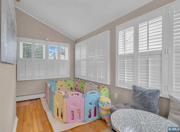 47 Kingston Ave, Paterson NJ 07506-1204 exterior