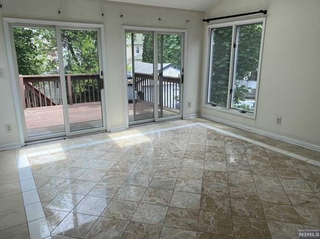78 Gordon St, Ridgefield Park NJ  07660-1111 exterior