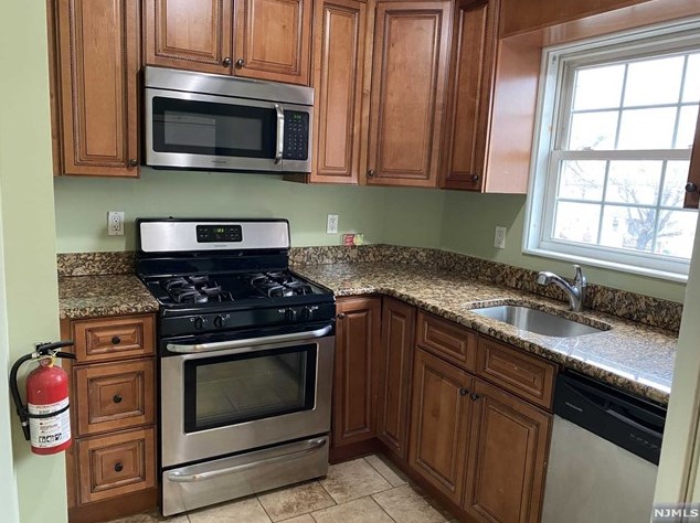78 Gordon St, Ridgefield Park NJ  07660-1111 exterior