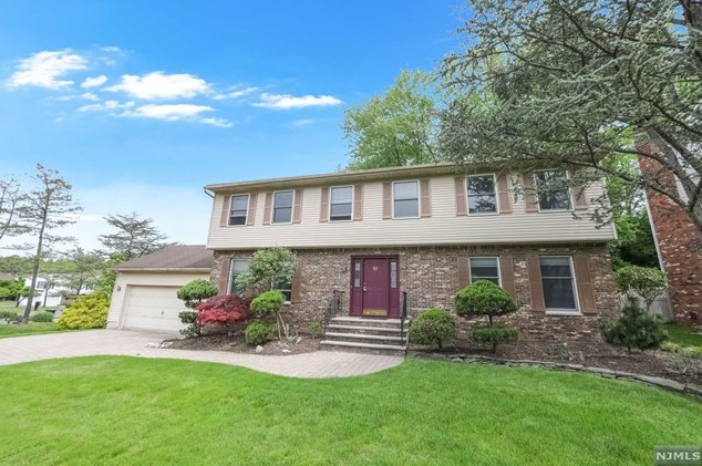 10 Virgil Rd, Norwood, NJ 07648-1245