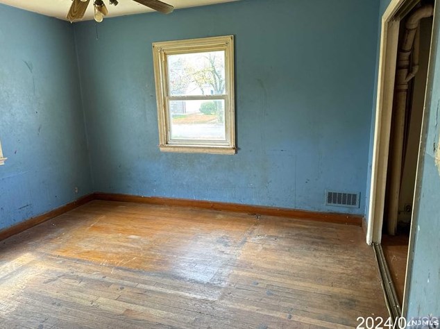 133 Ackerman St, Maywood NJ 07607-1912 exterior