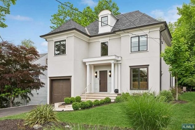 623 Maitland Ave, Teaneck, NJ 07666