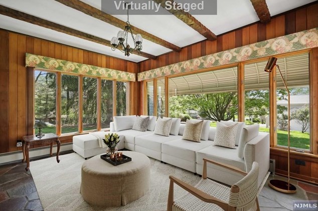 24 Fairview Ave, Montvale NJ 07645-2510 exterior