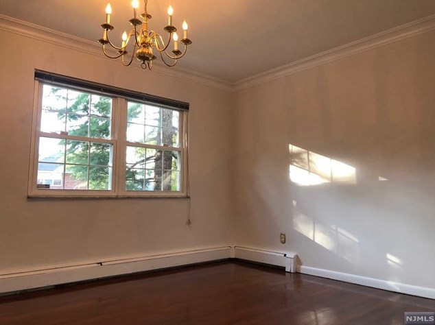 1512 12th St #2, West Fort Lee, NJ 07024