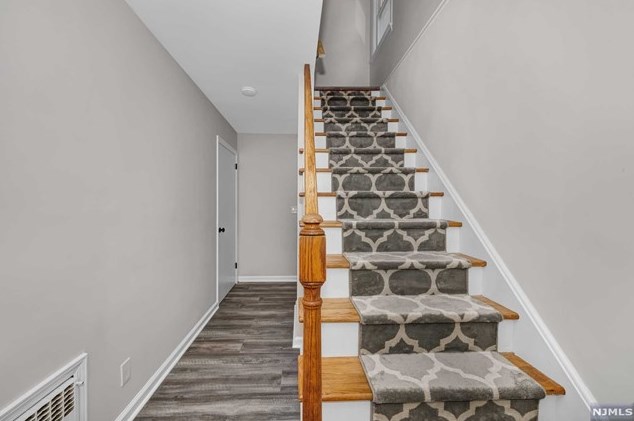 524 Palisade Ave, Outwater, NJ 07026