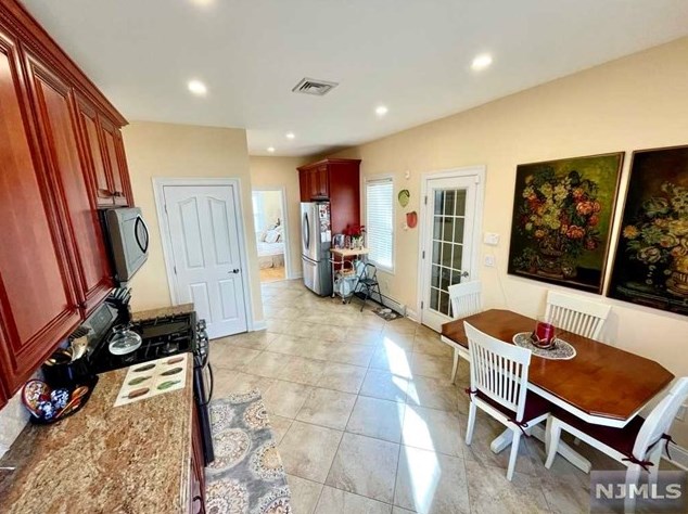 66 Prospect Ave #1, Westwood, NJ 07677