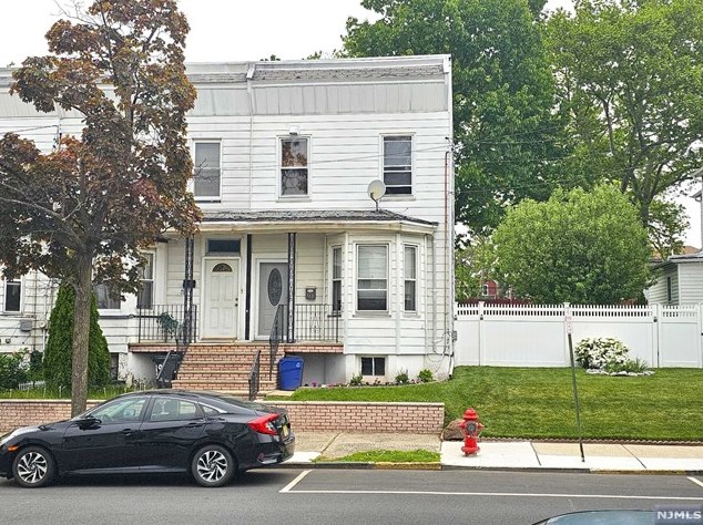 89 Woodland Ave, Kearny, NJ 07032