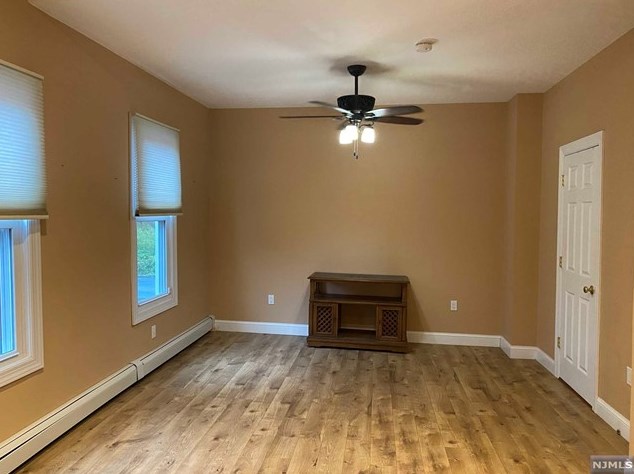 196 Railroad Ave #1b, Rockleigh, NJ 07647