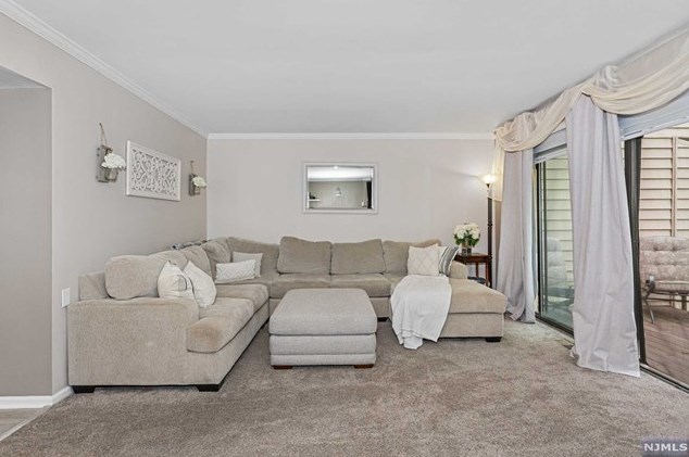 63 Ralph St, Wayne NJ 07470-2217 exterior