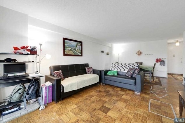 555 North Ave #4l, West Fort Lee, NJ 07024