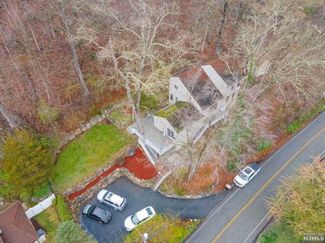 240 Skyline Lake Dr, Skyline Lakes NJ  07456-1959 exterior