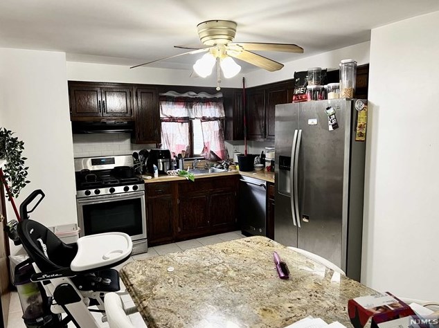 133 Washington St, Lodi, NJ 07644