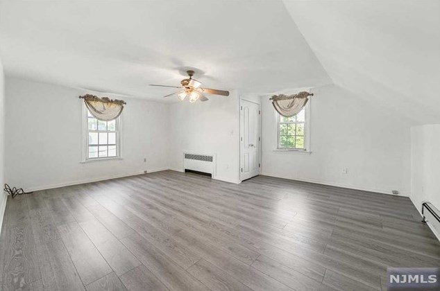 65 Harrison St, West Paterson NJ 07424-1655 exterior