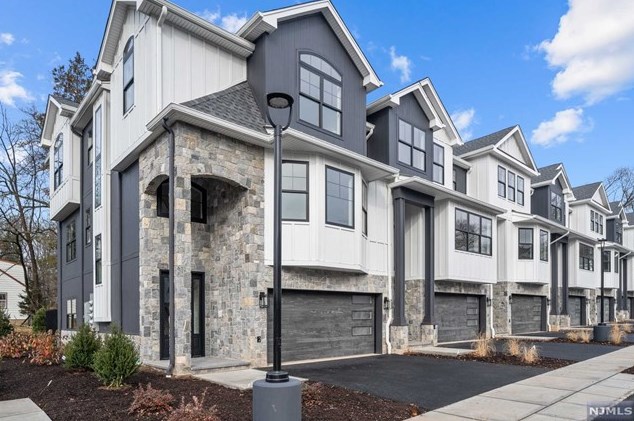 147 Central Ave #6, Westwood, NJ 07675