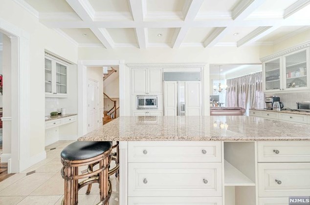 14 Homestead Rd, Tenafly NJ 07670 exterior