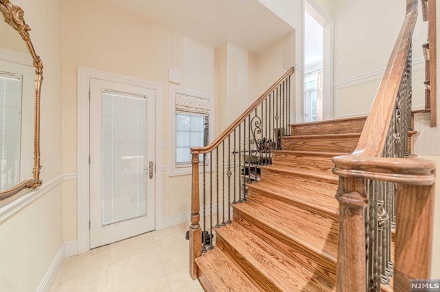 14 Homestead Rd, Tenafly NJ 07670 exterior