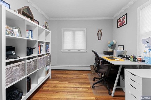 34 Stanley St, Clifton NJ 07013-1309 exterior