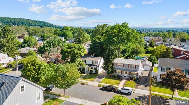 34 Stanley St, Clifton NJ 07013-1309 exterior