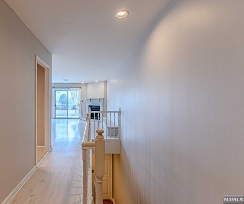 300 Gorge Rd, Cliffside Park NJ  07010-2759 exterior