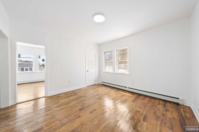 95 Schuyler Ave #3, Newark, NJ 07112