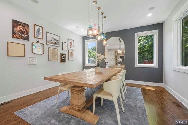 55 Cedar St, Cresskill NJ 07626-2508 exterior