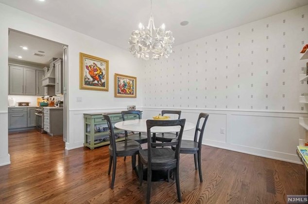 55 Cedar St, Cresskill NJ 07626-2508 exterior