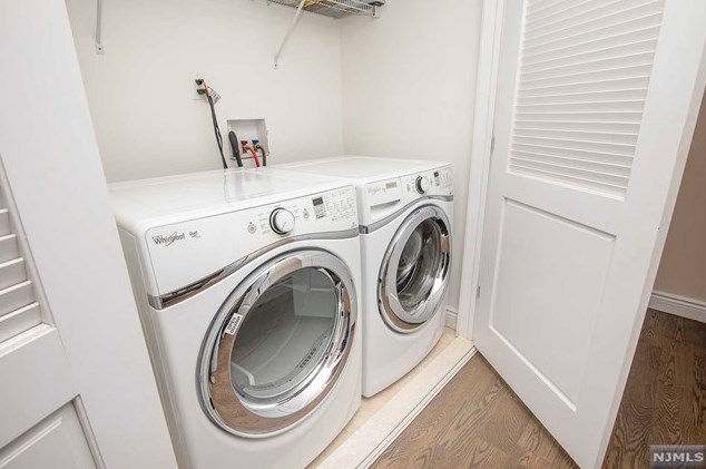 2468 6 St, West Fort Lee NJ 07024-7837 exterior