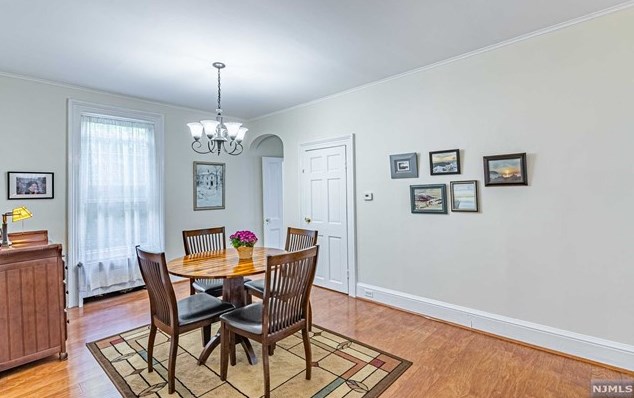 87 Passaic Ave, Rutherford NJ 07070-2059 exterior