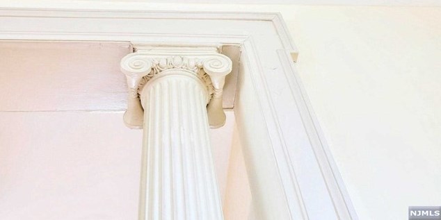 125 Hudson Ave, Tenafly NJ 07670-1039 exterior