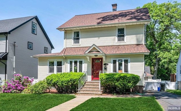 140 Jackson Ave, Rutherford NJ 07070-1403 exterior