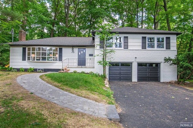 76 Shore Rd, Mountain Lakes, NJ 07046-1523