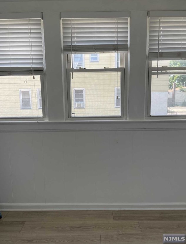 150 Lincoln Ave, Paterson, NJ 07512