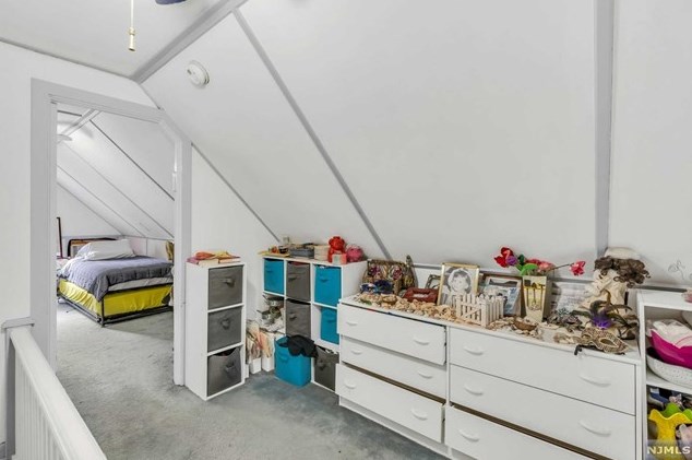 170 Carlton Ter, Teaneck NJ 07666-4618 exterior