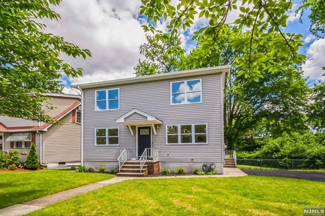 48 Garwood, Outwater NJ 07026-3524 exterior