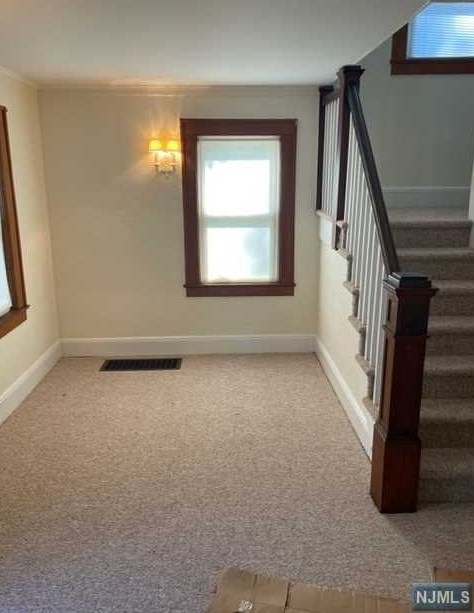 93 Hardenburgh Ave, Demarest, NJ 07627-2109