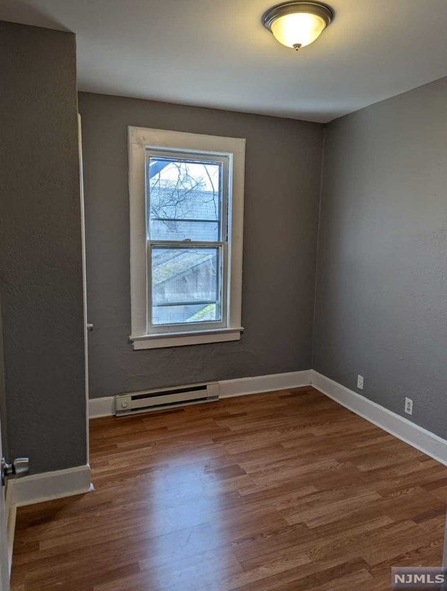 94 Howard St, Irvington NJ  07111-3417 exterior
