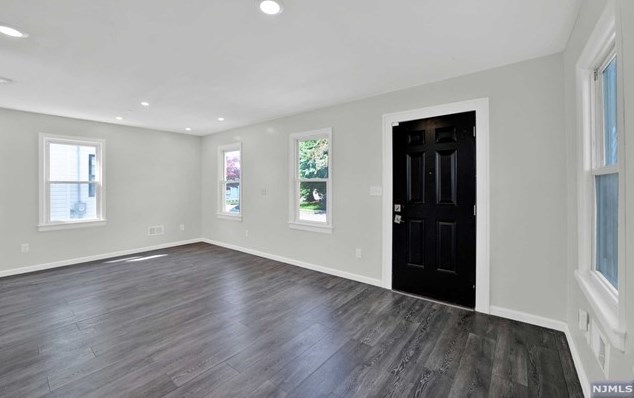 204 Indiana St, Maplewood NJ 07040-3404 exterior