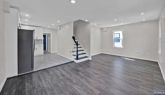 204 Indiana St, Maplewood NJ 07040-3404 exterior