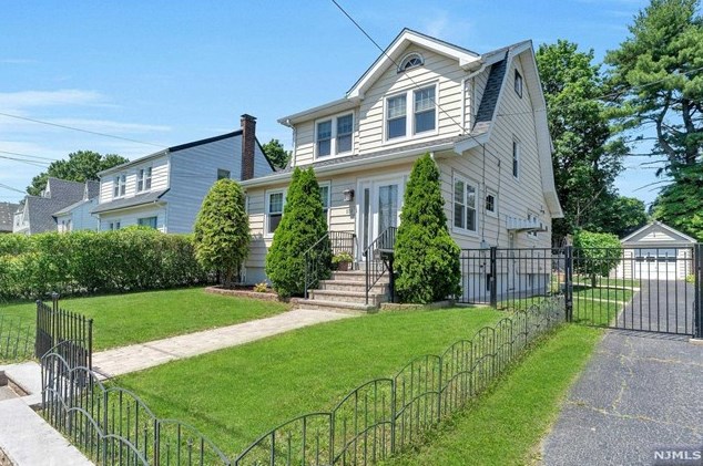 151 East Sheffield Ave, Englewood, NJ 07631