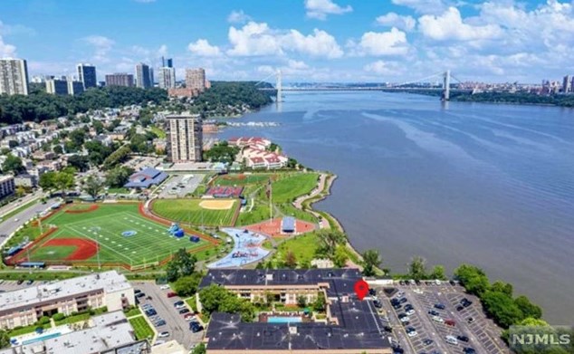 1111 River Rd #c6, Edgewater, NJ 07020