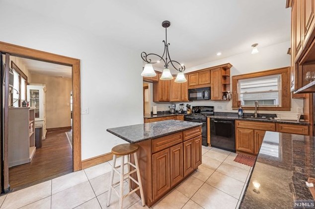 421 Central Ave, East Newark, NJ 07029