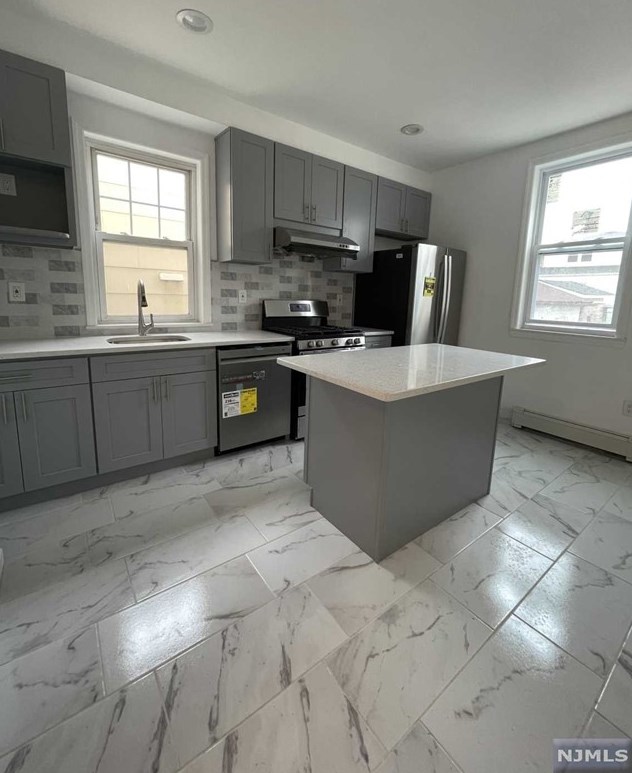 305 Ann St, East Newark, NJ 07029-1907