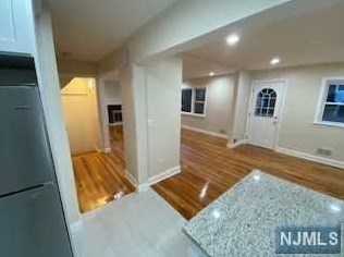 211 Hillside Ave, Bergenfield NJ  07621-2531 exterior