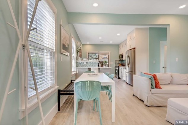 117 Lk St, Bergenfield NJ 07621-2817 exterior