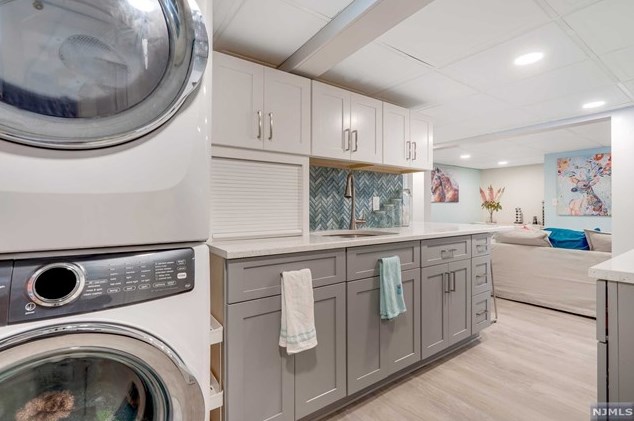 117 Lk St, Bergenfield NJ 07621-2817 exterior