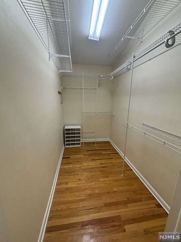 131 Prospect Ter, Teaneck NJ 07666-5823 exterior